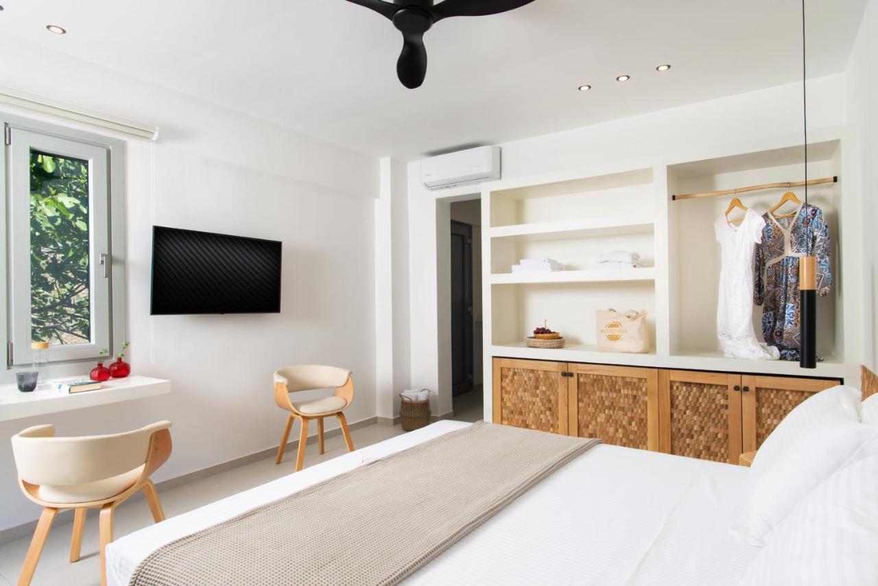 Aparthotel Melagrana à Adámas Extérieur photo