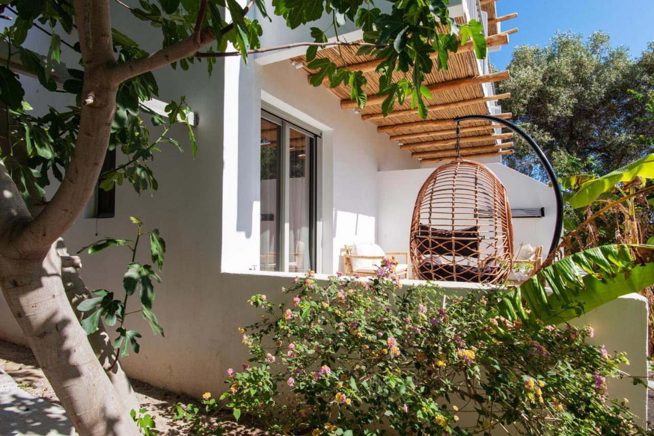 Aparthotel Melagrana à Adámas Extérieur photo