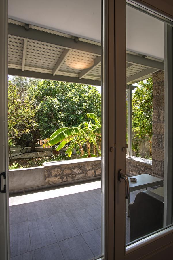 Aparthotel Melagrana à Adámas Extérieur photo